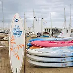 & Sitges